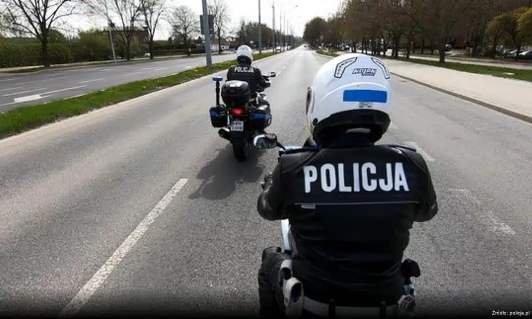 Policjanci ze Żnina ratują oszczędności seniorki przed oszustwem